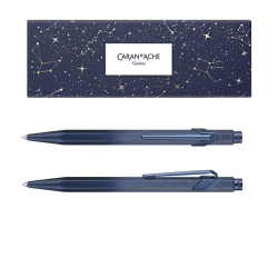 Długopis CARAN D'ACHE 849 Cosmic Blue w pudełku niebieski-253791
